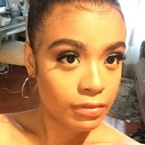 Meet your Posher, Sarai